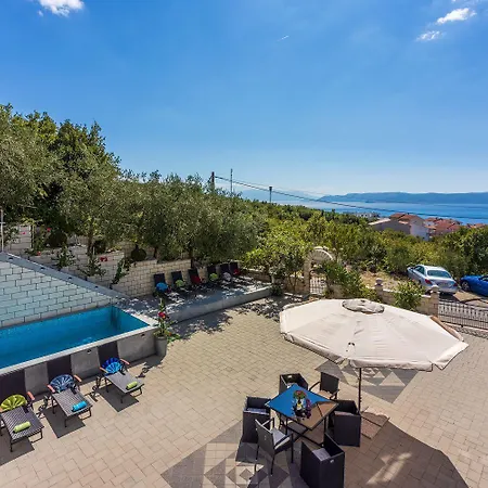 Strandnahe Ferienwohnung Mit Meerblick, Pool * Crikvenica