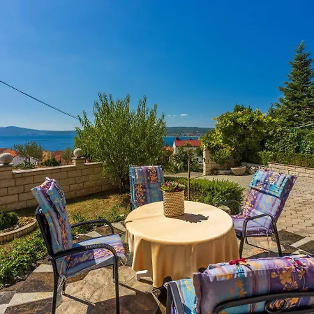 Appartamento Strandnahe Ferienwohnung Mit Meerblick, Pool Crikvenica