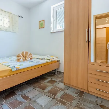 Strandnahe Ferienwohnung Mit Meerblick, Pool Appartamento Crikvenica